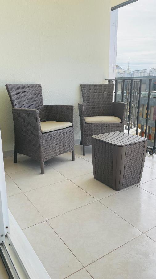 شقة Enjoy Sanxenxo,200M Playa, Balcon Vistas Cies, Piscina & Terraza Azotea,2 Plazas Garaje, 2 Banos, Muy Luminoso, Muy Tranquilo,Muy Equipado, Centrico المظهر الخارجي الصورة